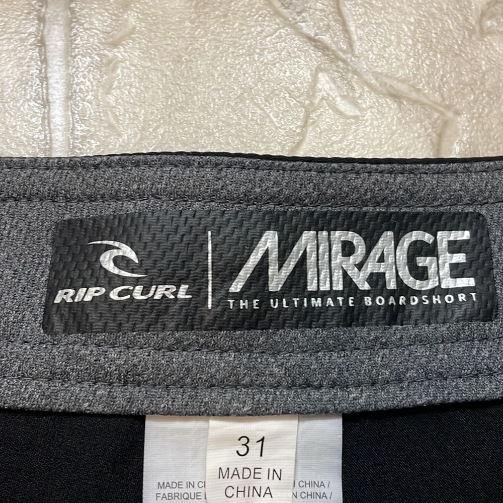 Rip Curl Mirage Board Shorts Size 31 - image 3